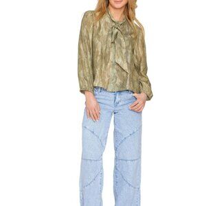 Lee Top - Green Leaf